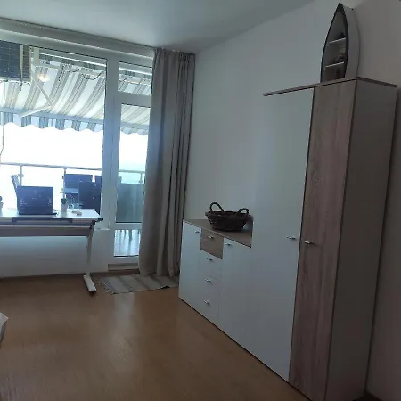 Apartment Silver A28